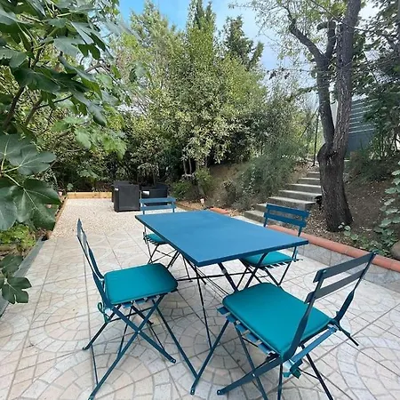 Chalet Avec Piscine Proche Plage شاليه *