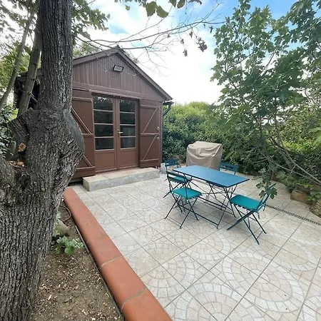 Chalet Avec Piscine Proche Plage *